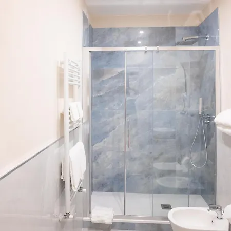 Konukevi Cinque Terre Labi